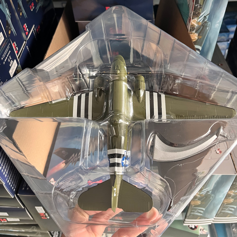 1:100 Scale World War II Dougl - Model Kit Aircraft review and price