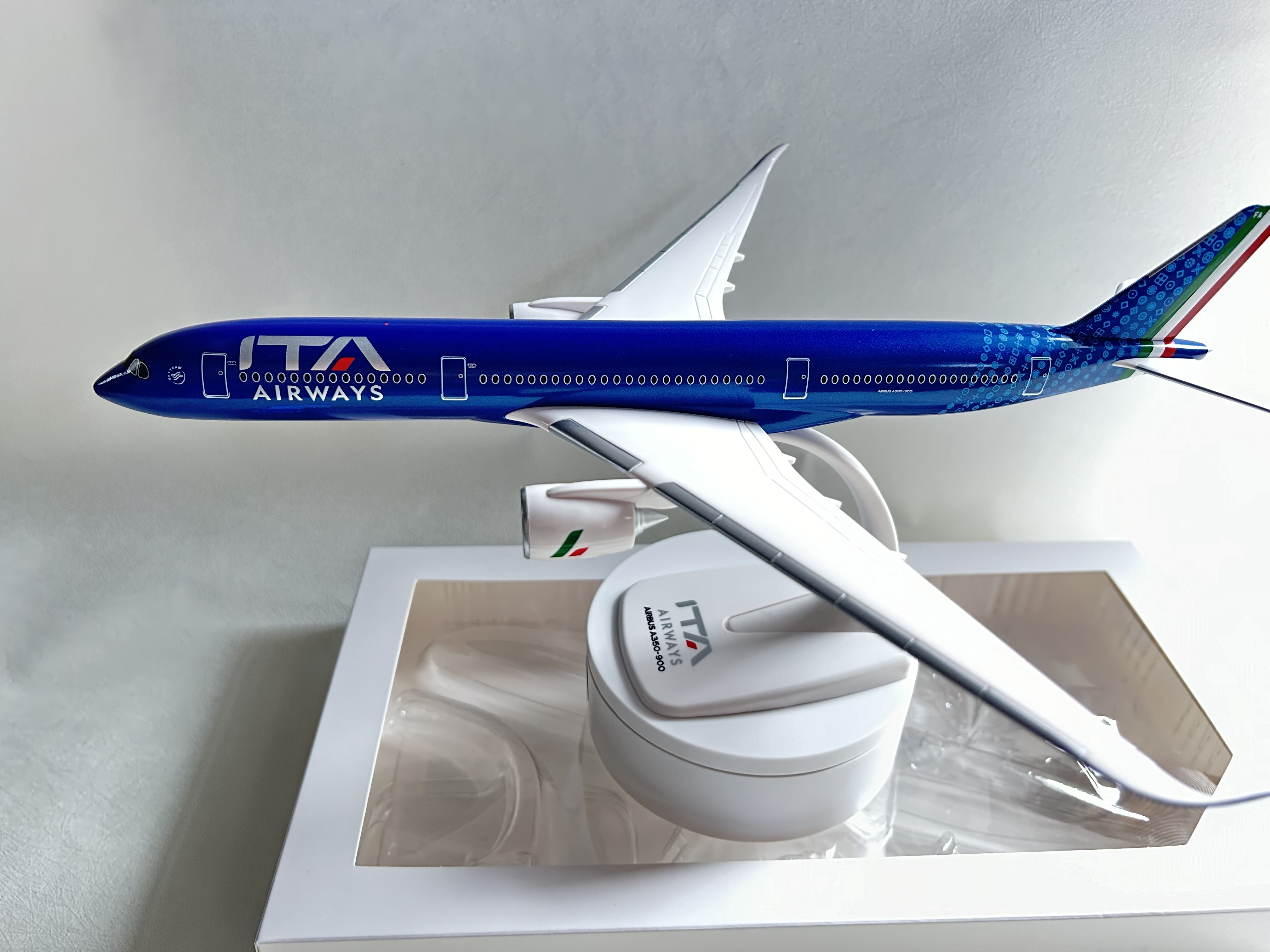 1/200 Scale Airplanes Model A3 - Model Kit Italeri review and price